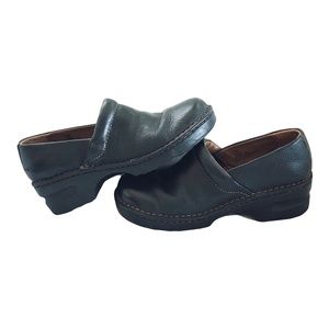 Browns Landing Nursing Slip On Mules Clogs Black Leather Shoes Women 7M